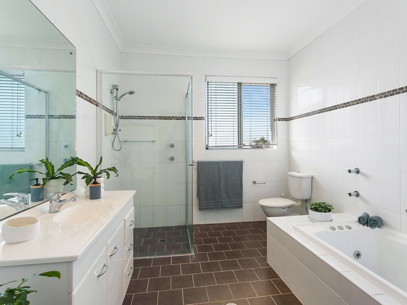 15 Tuggerah Parade, The Entrance NSW 2261