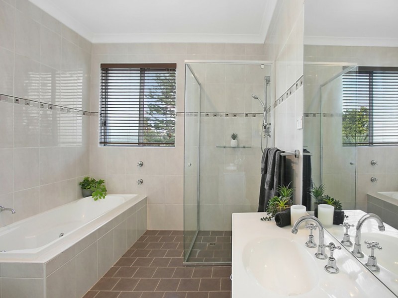 15 Tuggerah Parade, The Entrance NSW 2261