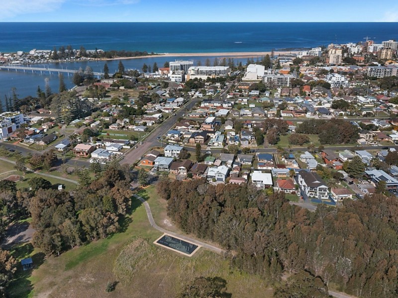 15 Tuggerah Parade, The Entrance NSW 2261