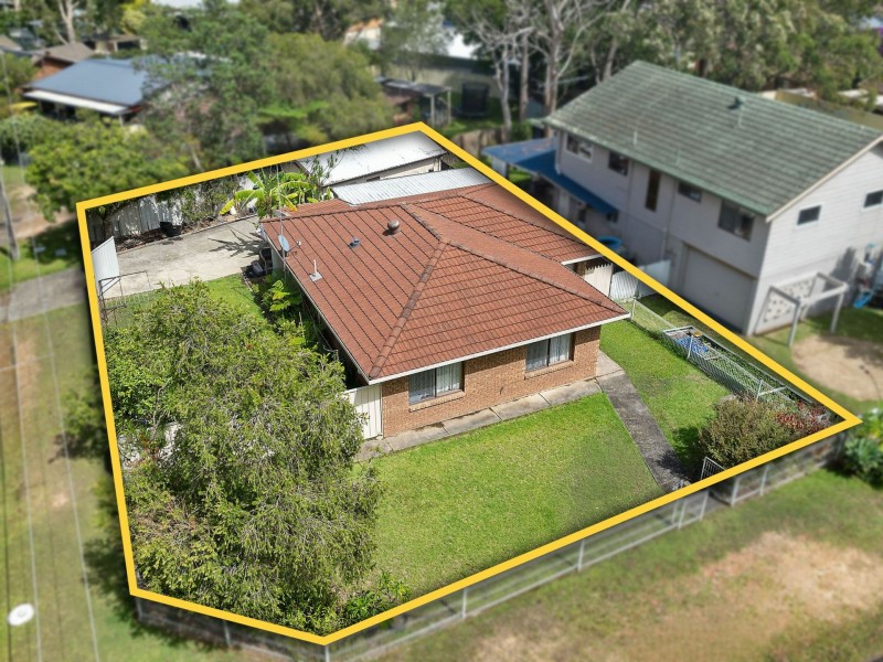 7 Summerland Road, Summerland Point NSW 2259