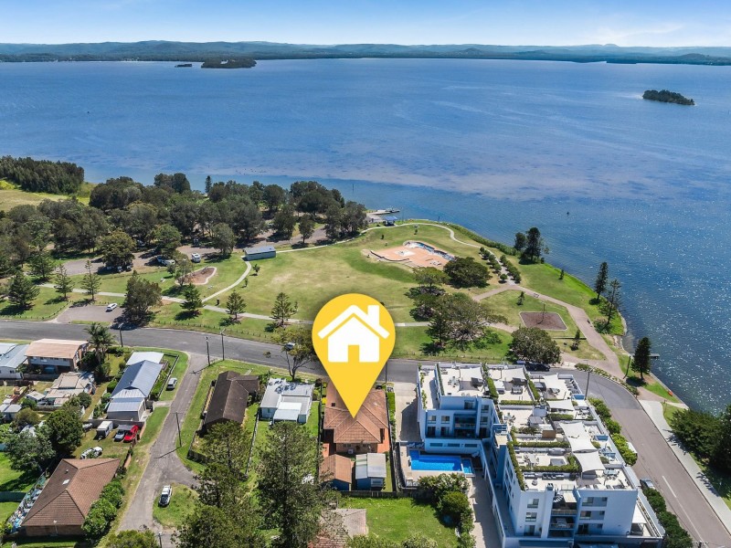 2 Tuggerah Parade, The Entrance NSW 2261
