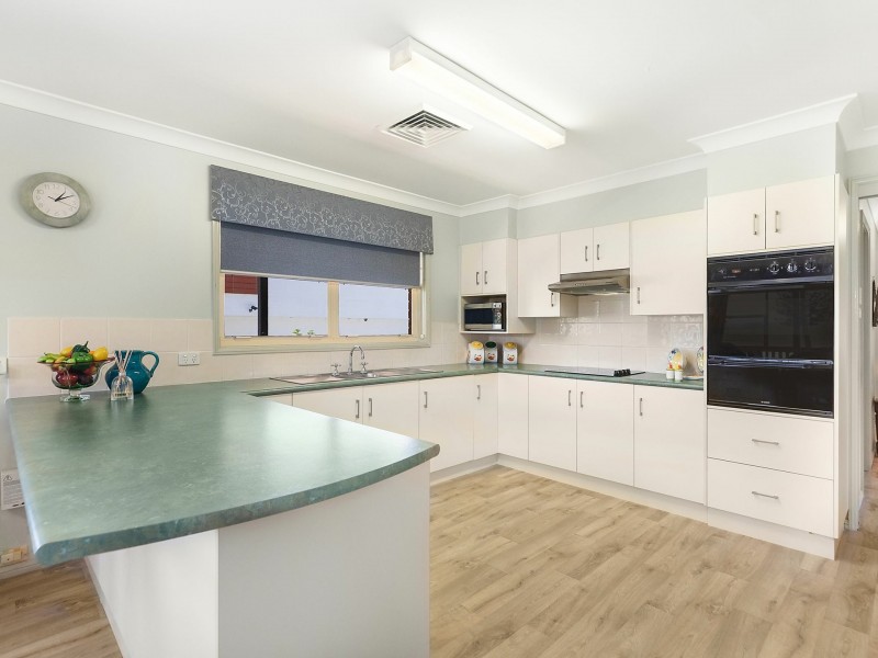 2 Tuggerah Parade, The Entrance NSW 2261