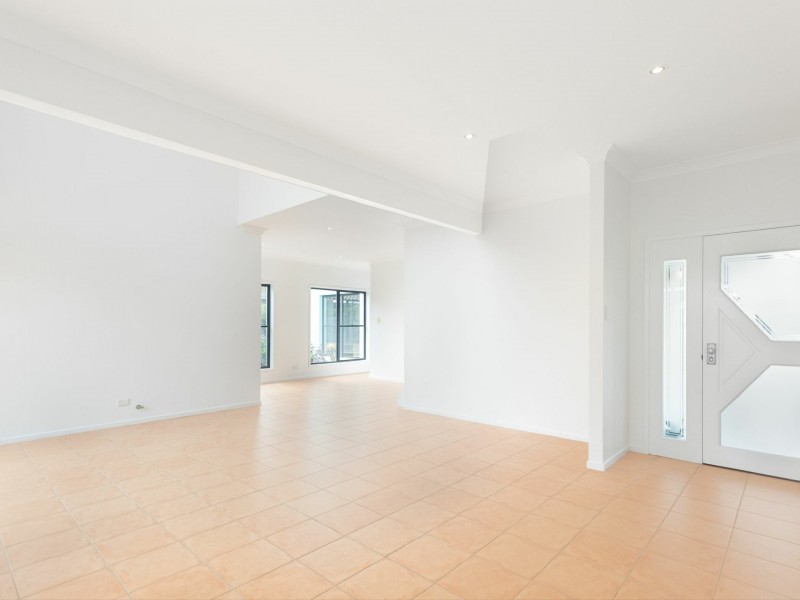 1/112 Oaks Avenue, Shelly Beach NSW 2261