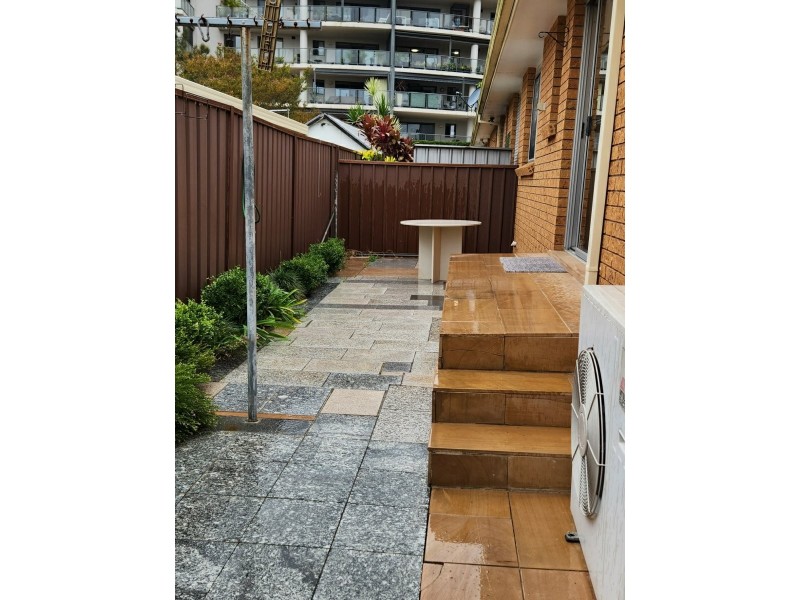 2/24-26 Oakland Avenue, The Entrance NSW 2261
