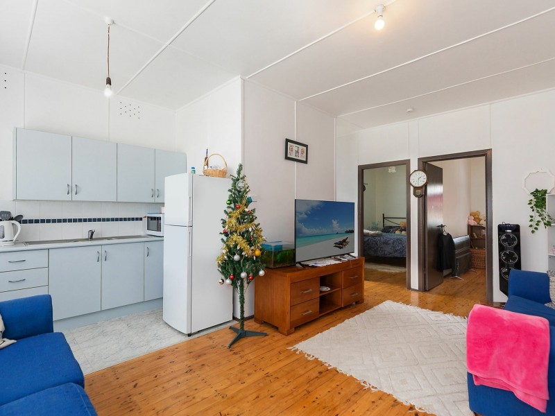 1-2/9 Elsiemer Street, Long Jetty NSW 2261