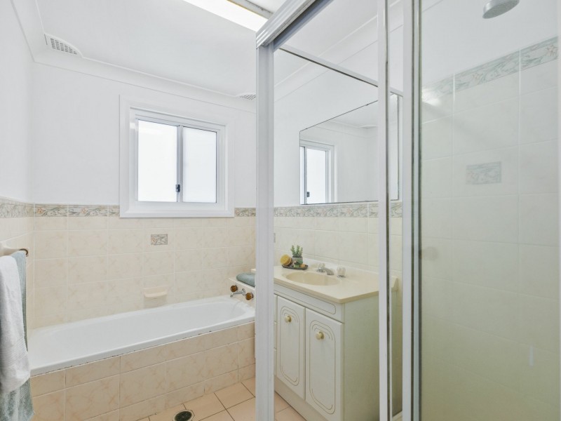 4/154 Bay Road, Toowoon Bay NSW 2261