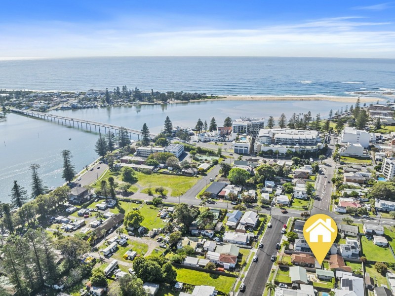 13 Manning Road, The Entrance NSW 2261