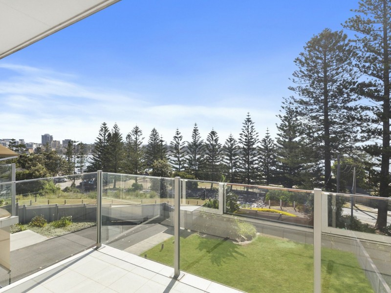 8/3-7 Hutton Road, The Entrance North NSW 2261