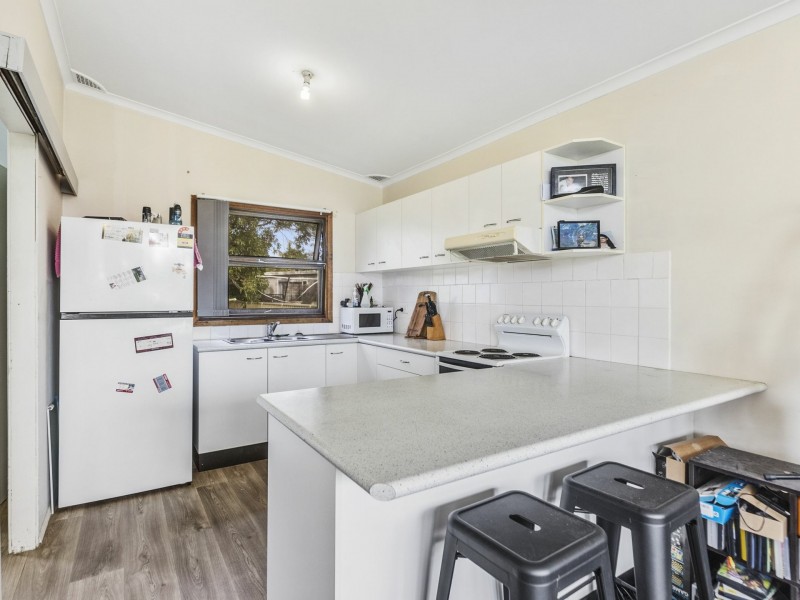 11 Cunningham Road, Killarney Vale NSW 2261
