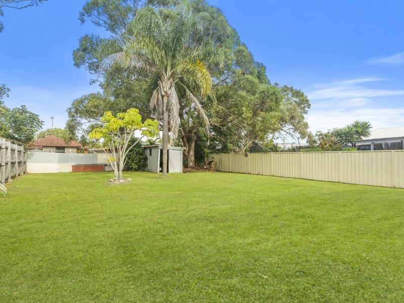 11 Cunningham Road, Killarney Vale NSW 2261