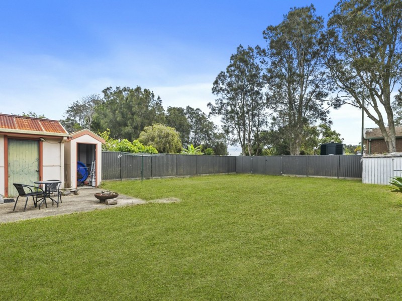 11 Mcgirr Avenue, The Entrance NSW 2261