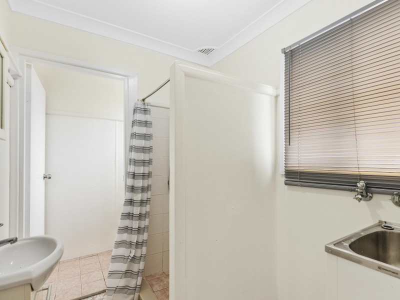 63 Robertson Road, Killarney Vale NSW 2261