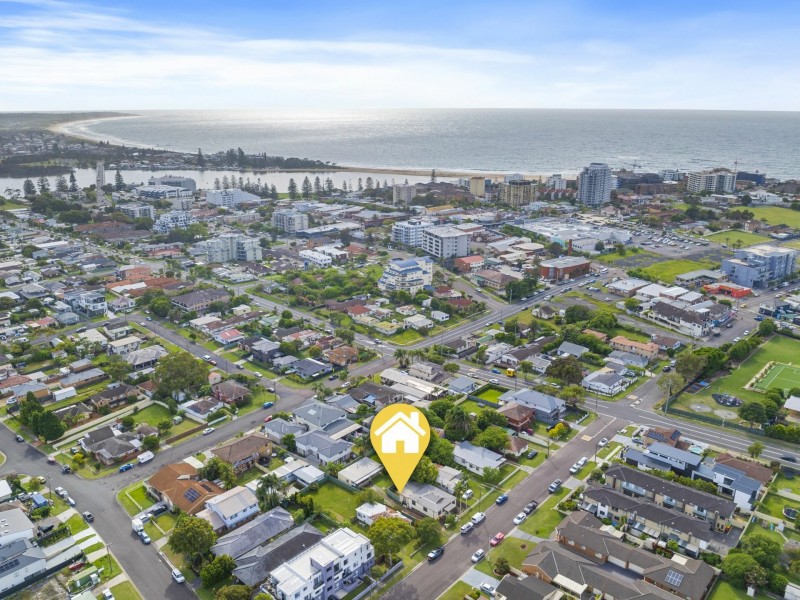 4 Campbell Avenue, The Entrance NSW 2261