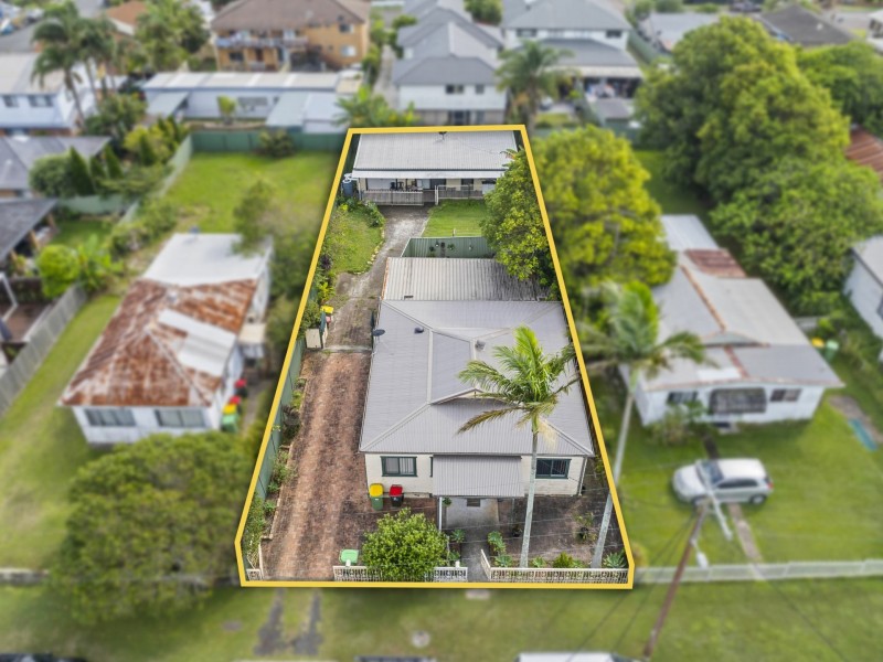 4 Campbell Avenue, The Entrance NSW 2261