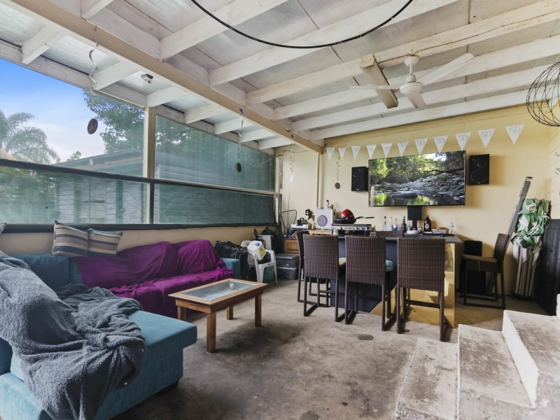 4 Campbell Avenue, The Entrance NSW 2261