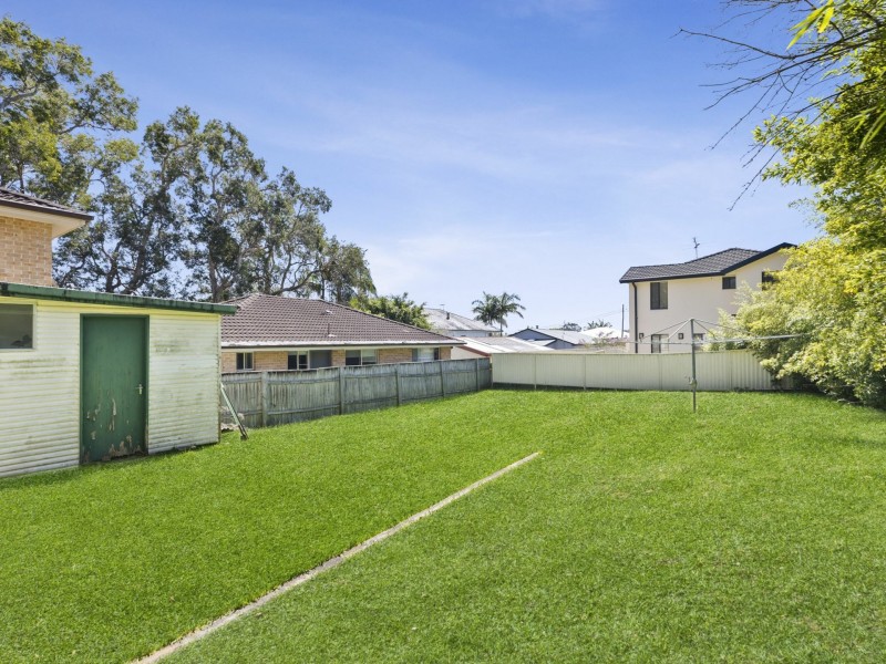 6,8,10 Battley Avenue, The Entrance NSW 2261