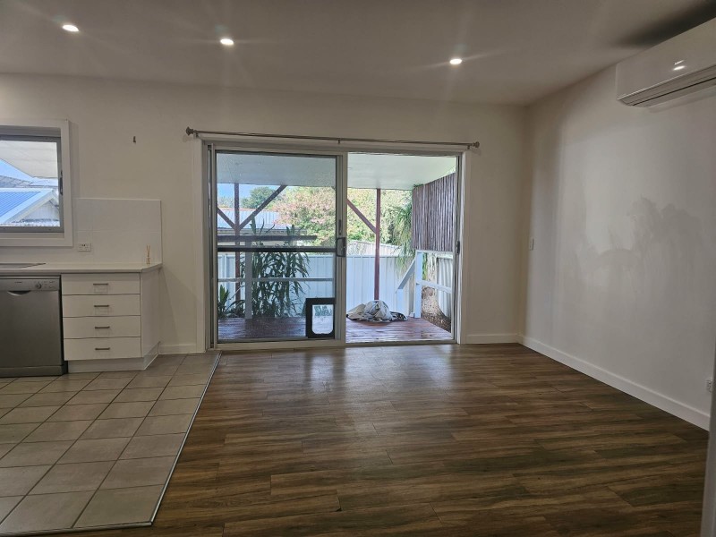 20a Black Swan Street, Berkeley Vale NSW 2261