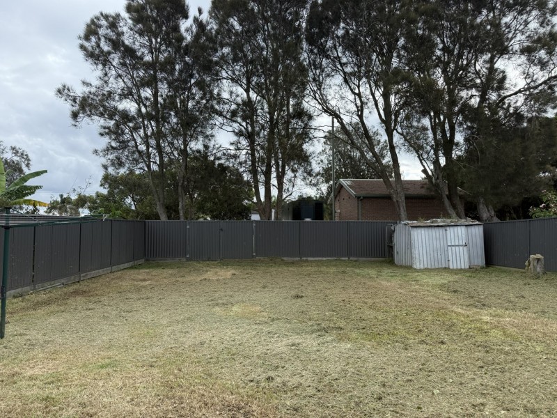 11 McGirr Avenue, The Entrance NSW 2261