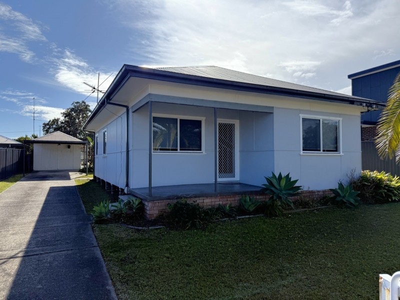2 Boomerang Road, The Entrance NSW 2261