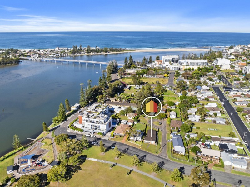 4 Tuggerah Parade, The Entrance NSW 2261