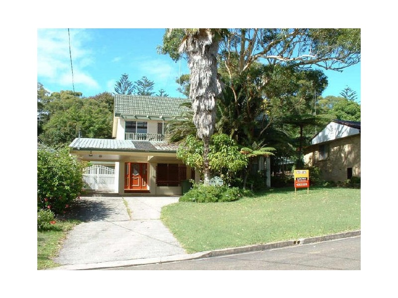 11 Yulong Street, Bateau Bay NSW 2261