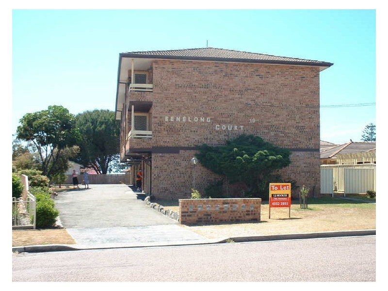 8/30 Benelong Street, The Entrance NSW 2261