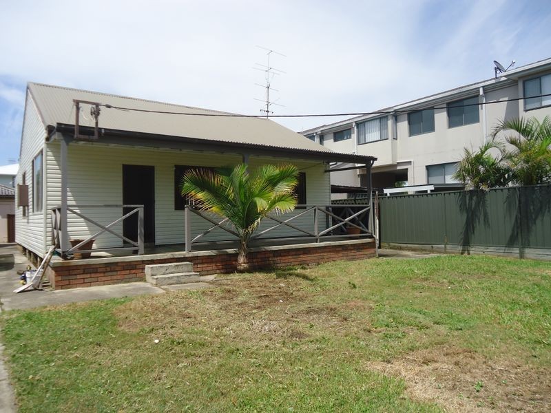 7 Coogee Avenue, The Entrance North NSW 2261