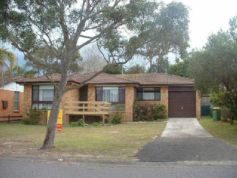 22 Sierra Avenue, Bateau Bay NSW 2261