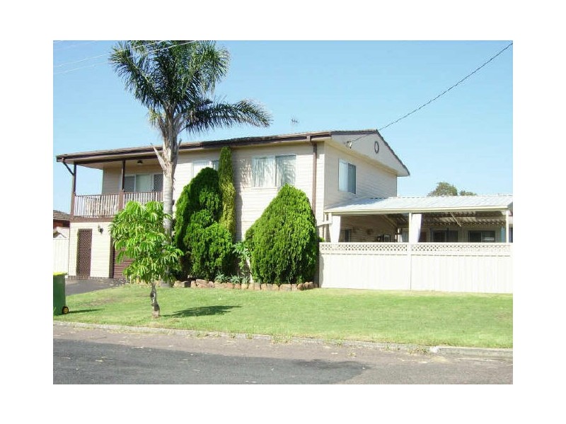 6 Fairview Avenue, The Entrance NSW 2261