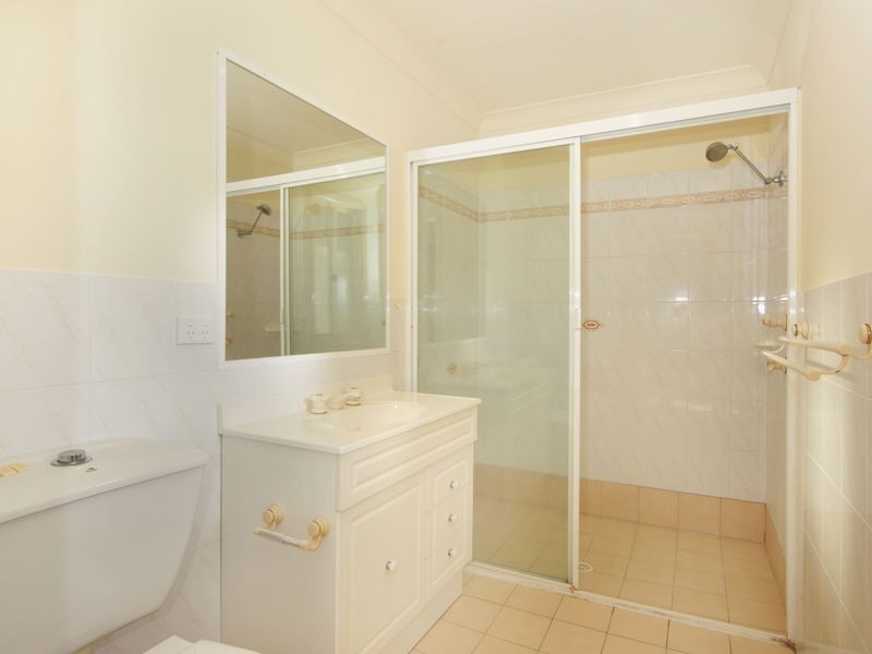 5/2-4 Yethonga Avenue, Blue Bay NSW 2261