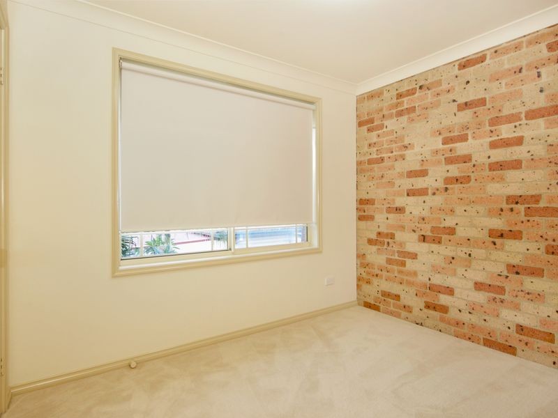 5/2-4 Yethonga Avenue, Blue Bay NSW 2261