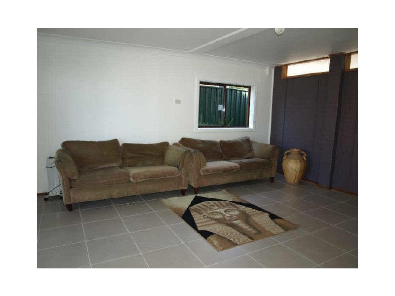 Berkeley Vale NSW 2261