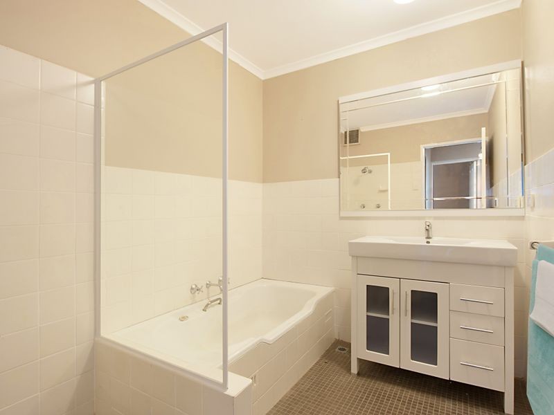 7/3 Gateleigh Crescent, The Entrance NSW 2261