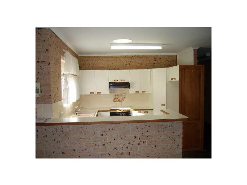 1 Ferndell Way, Berkeley Vale NSW 2261