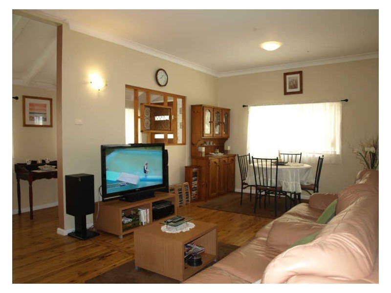 121 Hutton Road, The Entrance North NSW 2261