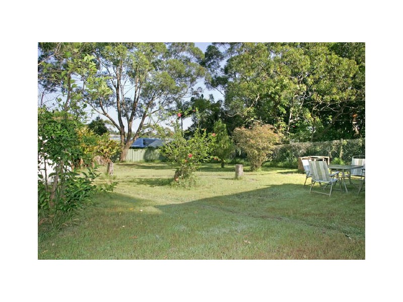 Bateau Bay NSW 2261