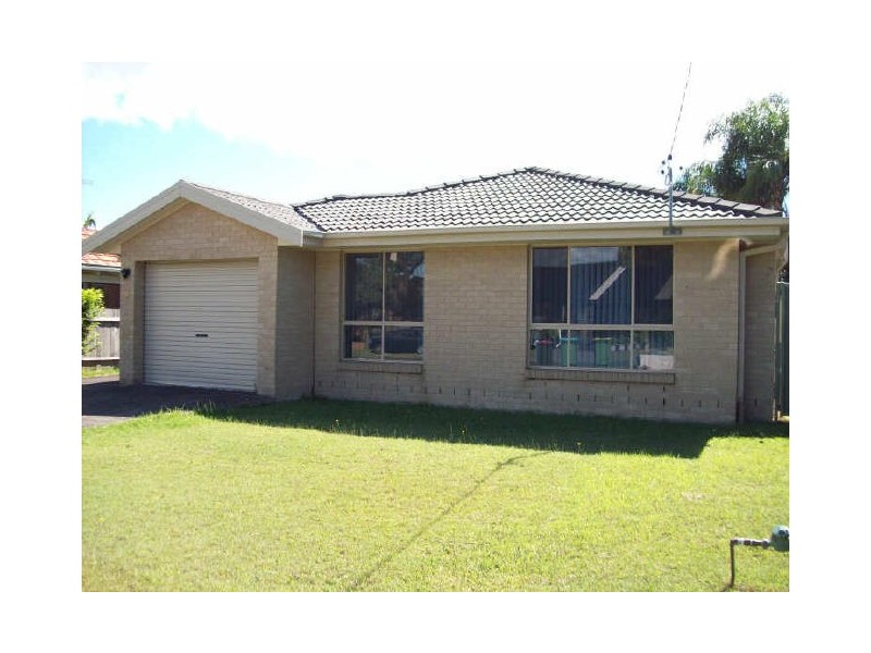 6 Oaks Avenue, Long Jetty NSW 2261