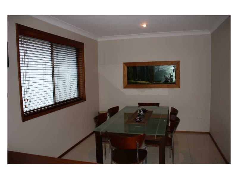 22 Curzon Avenue, Bateau Bay NSW 2261