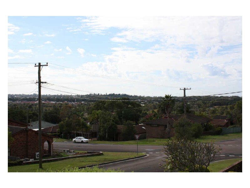 22 Curzon Avenue, Bateau Bay NSW 2261