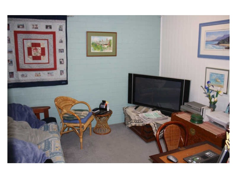 2/9-11 Boondilla Road, The Entrance NSW 2261