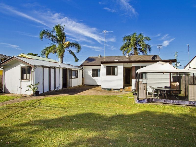 45 Anzac Road, Long Jetty NSW 2261