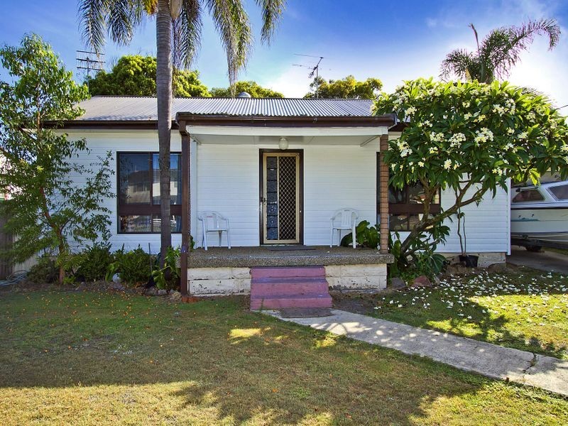 45 Anzac Road, Long Jetty NSW 2261