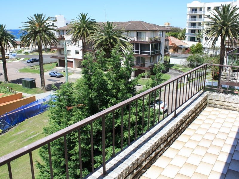 8/12 Bayview Avenue, The Entrance NSW 2261