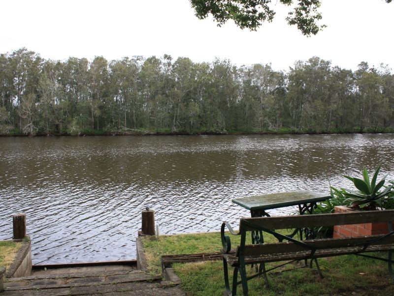 230 Geoffrey Road, Chittaway Point NSW 2261