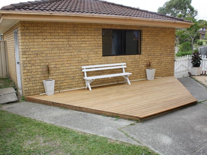 6 Adrian Close, Bateau Bay NSW 2261