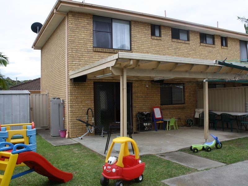 6 Adrian Close, Bateau Bay NSW 2261