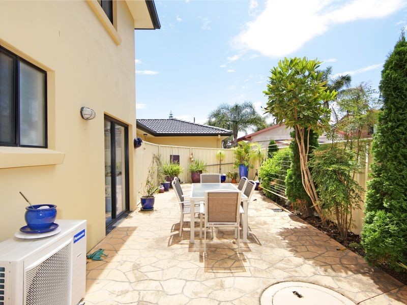 Blue Bay NSW 2261