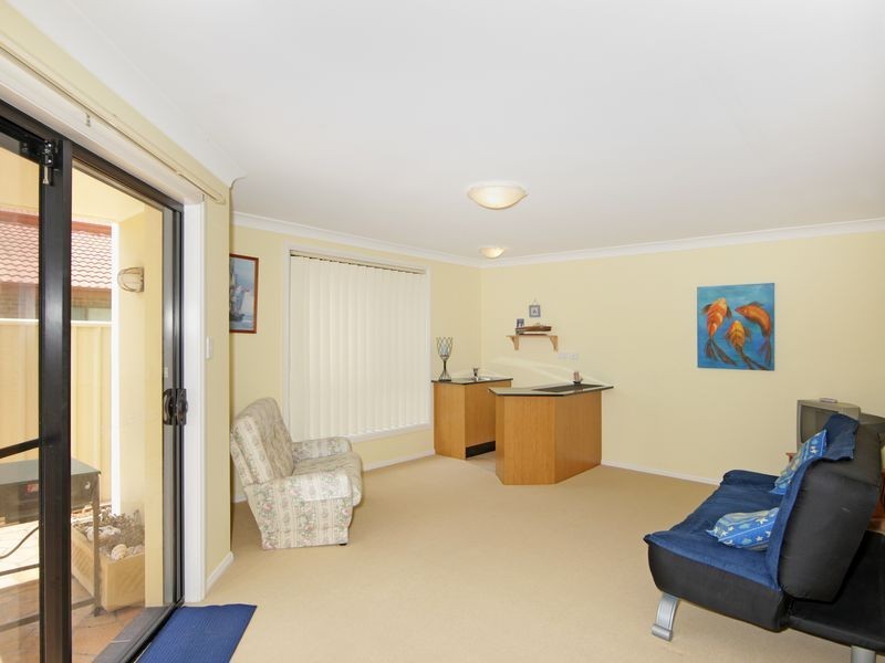 Blue Bay NSW 2261