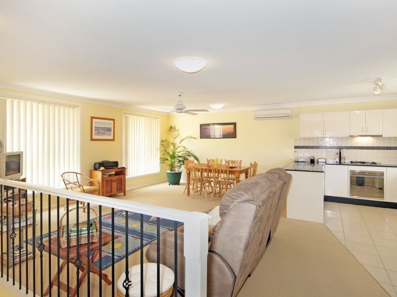 Blue Bay NSW 2261