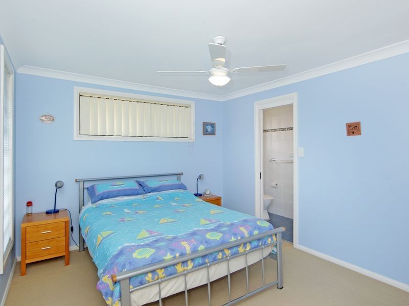 Blue Bay NSW 2261